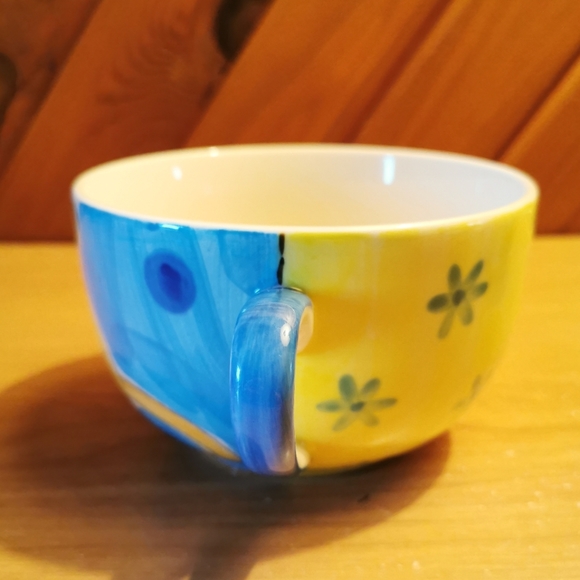 Large Handpainted Cat Cup - Picture 4 of 7
